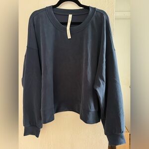 Lululemon perfectly oversized cropped crew *softstreme True Navy Size 20